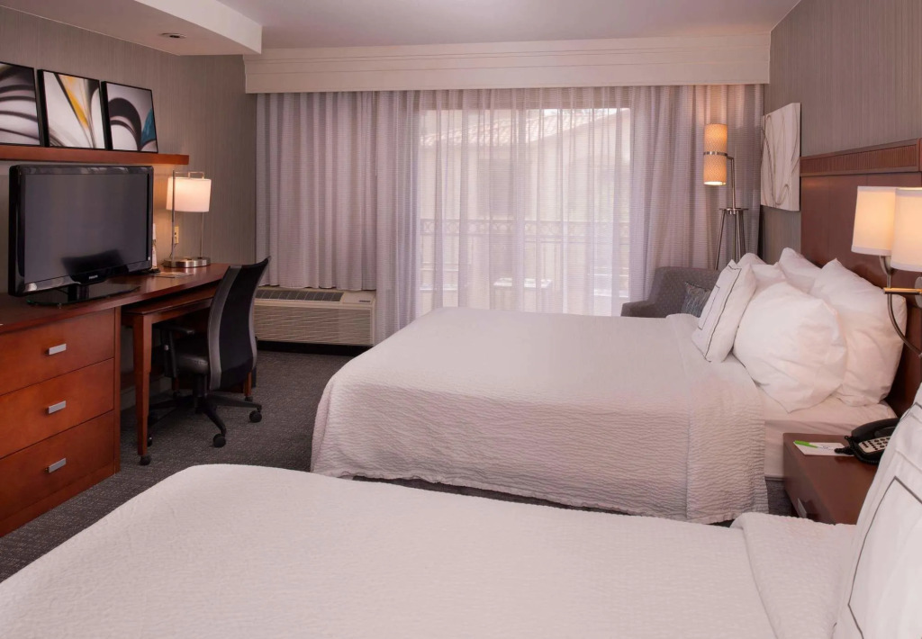 Courtyard by Marriott Thousand Oaks Ventura County
