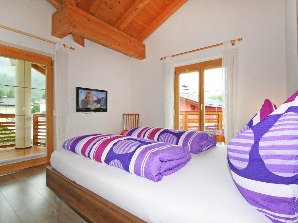 Holiday Home Heidi by Interhome