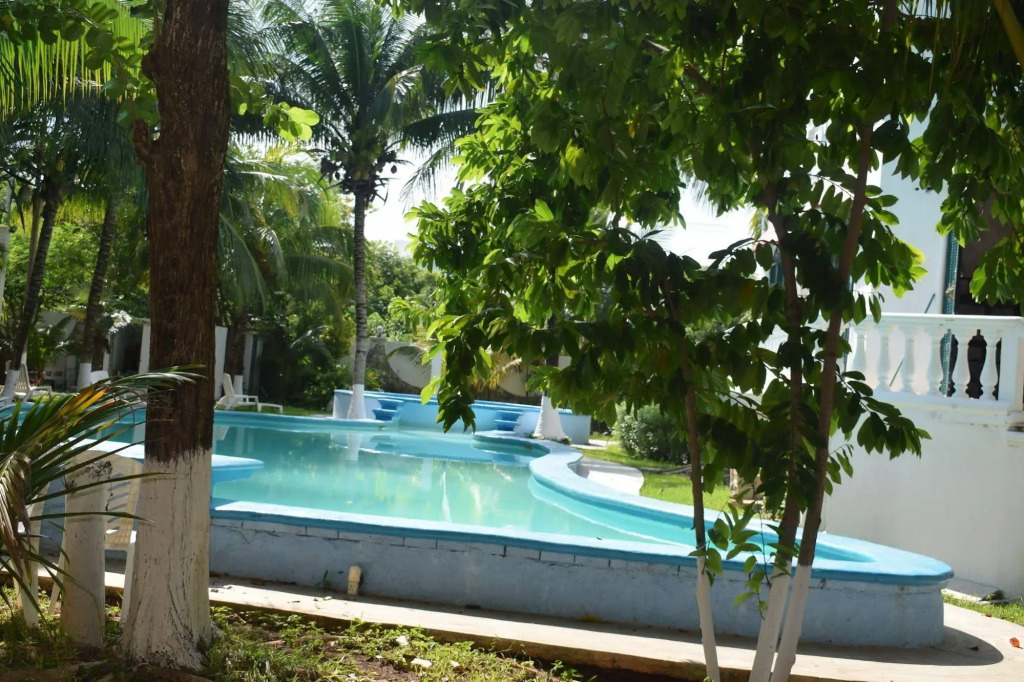 Mansion Giahn Bed & Breakfast