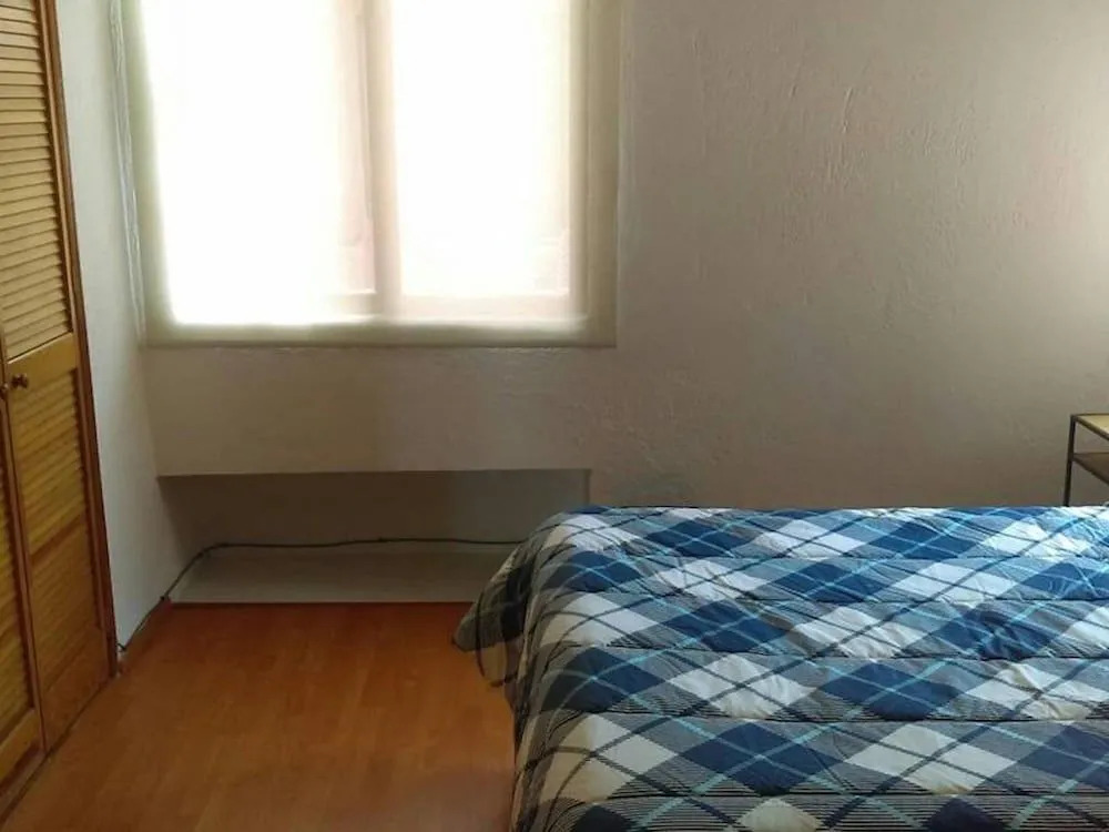 Departamento Comodo, Centrico, Estacionamiento