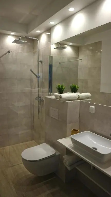 PlumTree Holiday Apartment