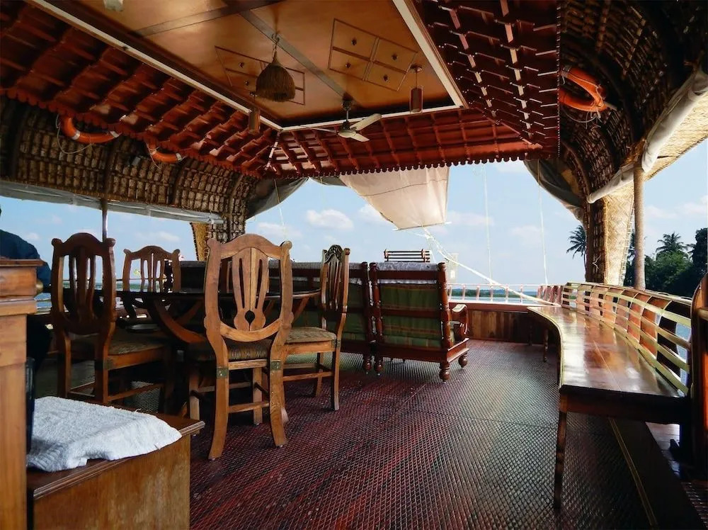 Backwater Retreat - Honeymoon House