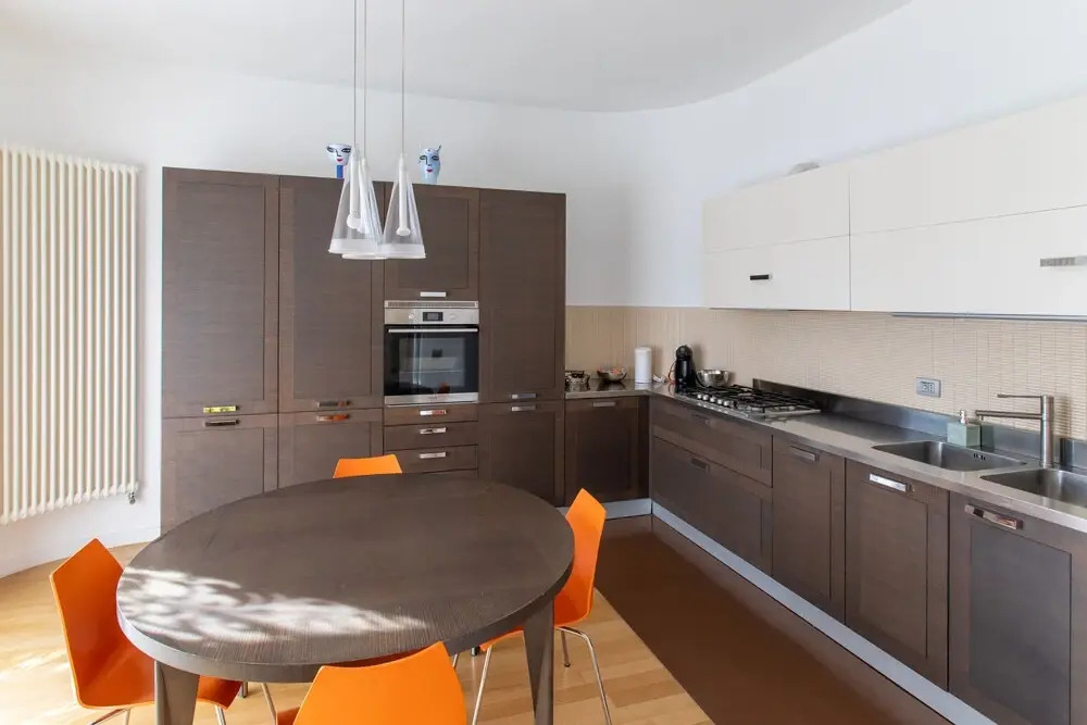 Donatella Home