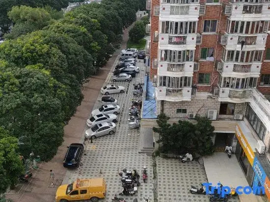 Nuoxin Apartment