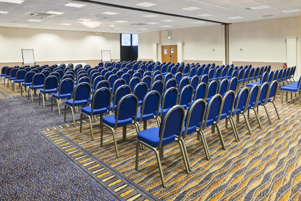 Holiday Inn Runcorn M56 Junction 12 by IHG