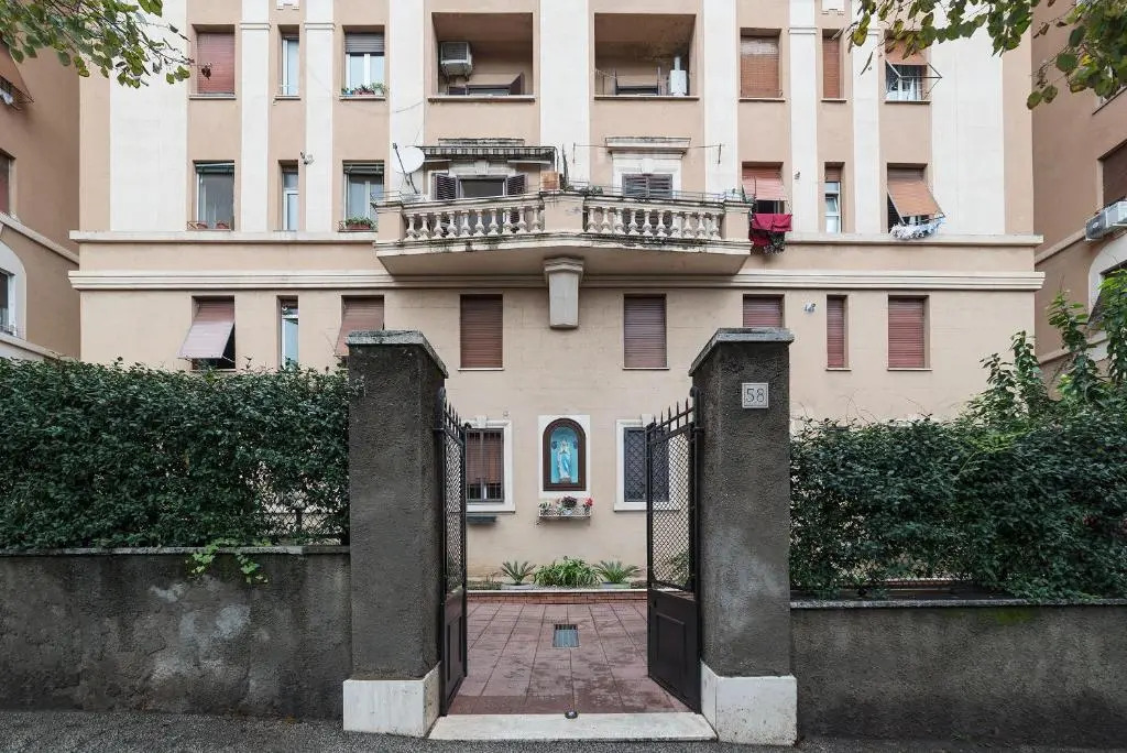 Pigneto Colourful Apartment