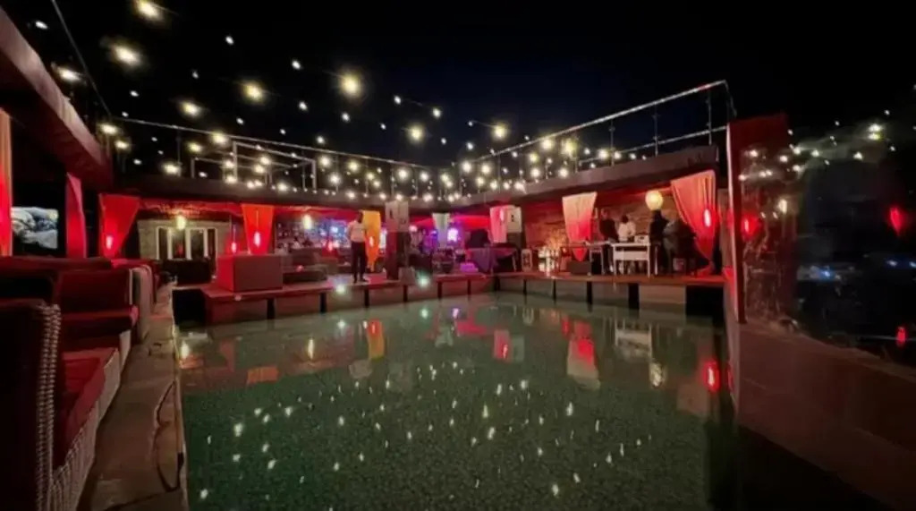 Mai Hotel