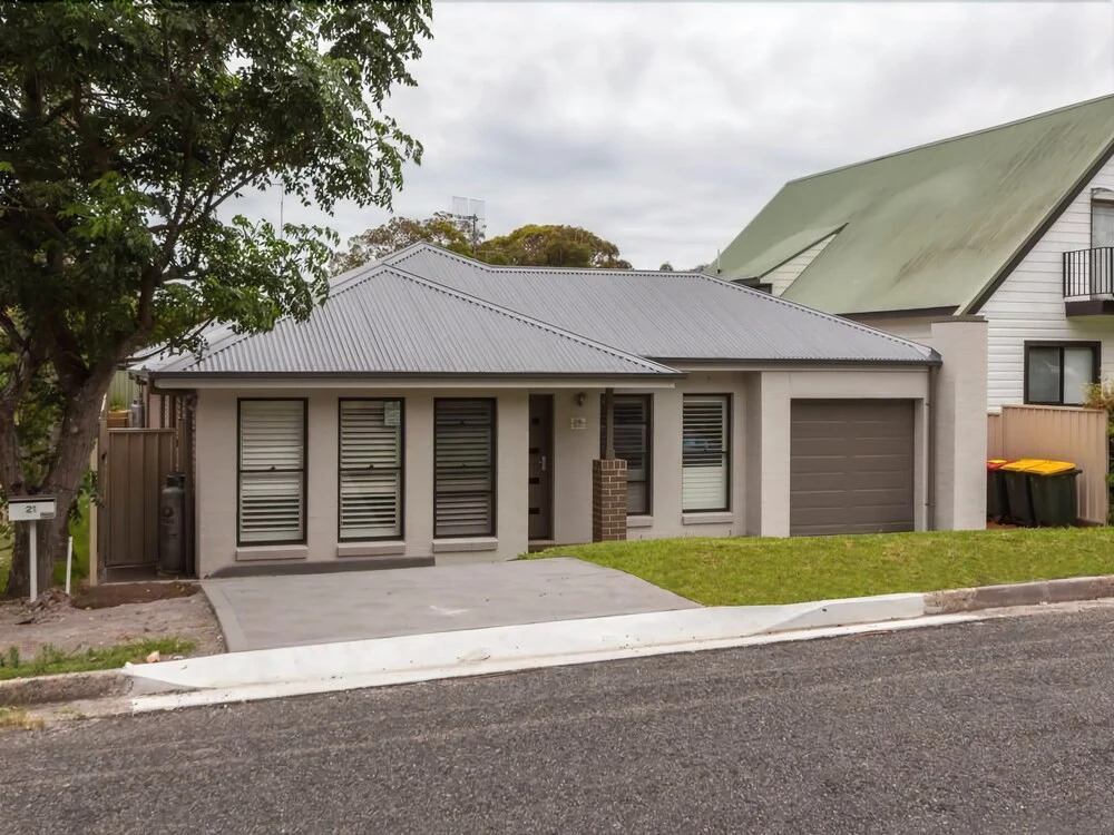 Tomaree Road, 19 'The Cottage'