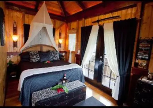 The Bali House and Cottage at Kehena Beach Hawaii