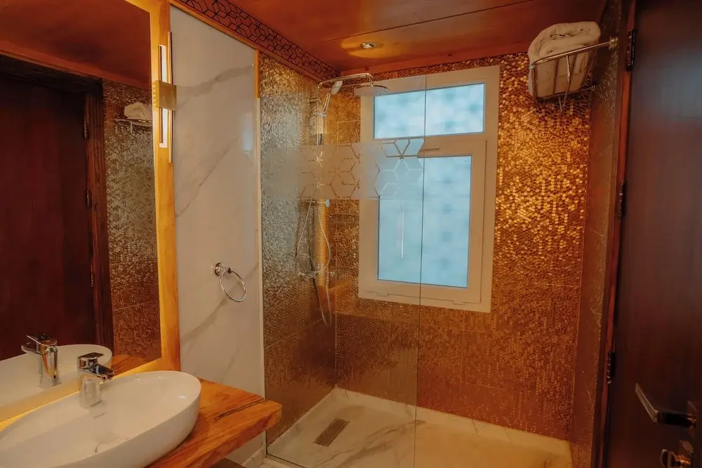 Azhar Dahabiya luxury suites
