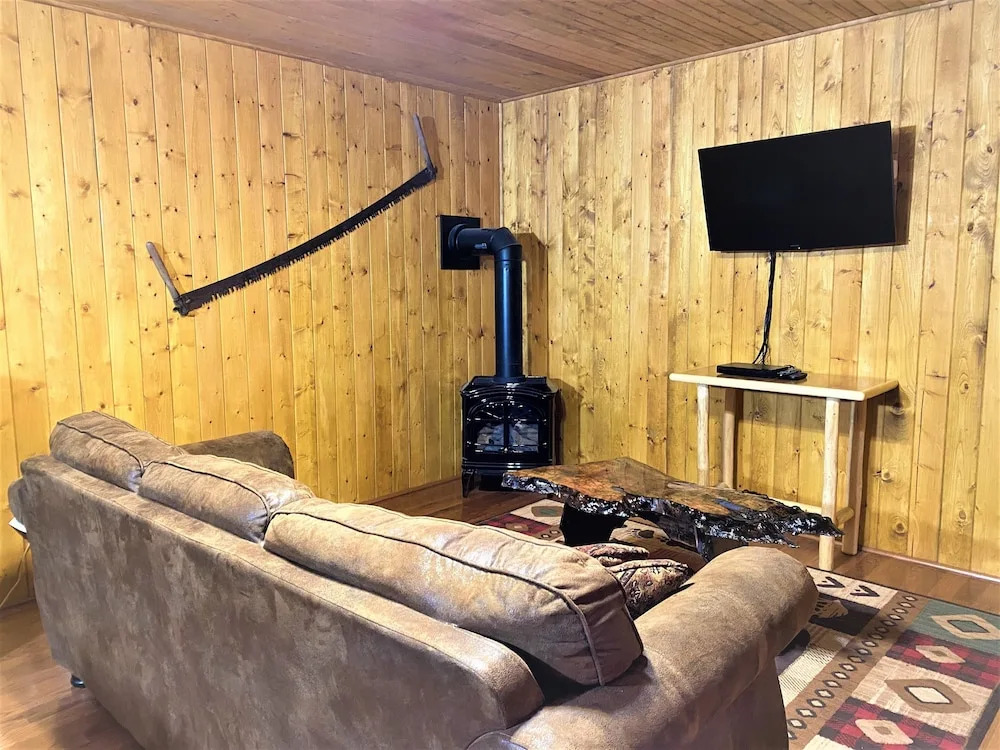 Alaska Creekside Cabins in Seward