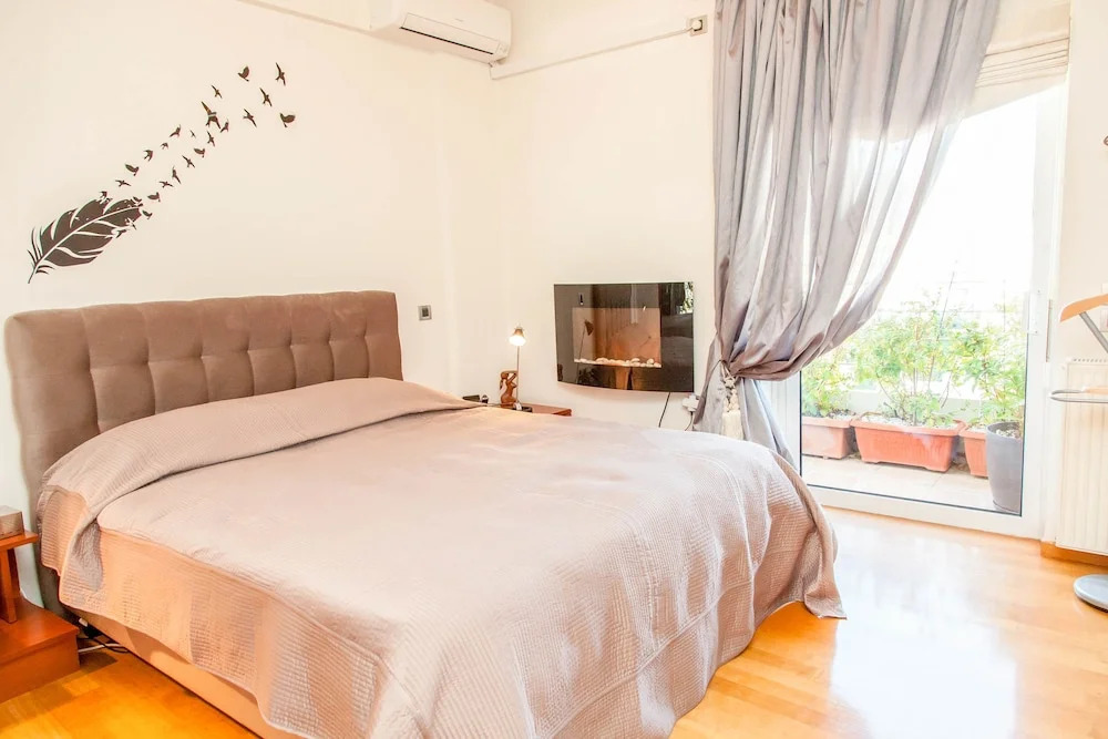 Beautiful apartment at Glyfada-Athens
