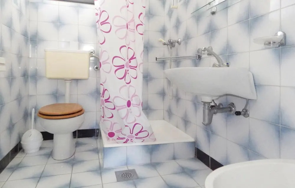 Nice Apartment in Seline With 2 Bedrooms and Wifi