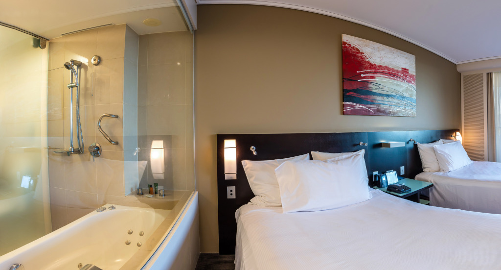 Отель Hilton Cairns