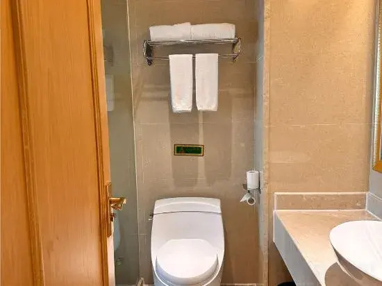 Vienna International Hotel (Bama)