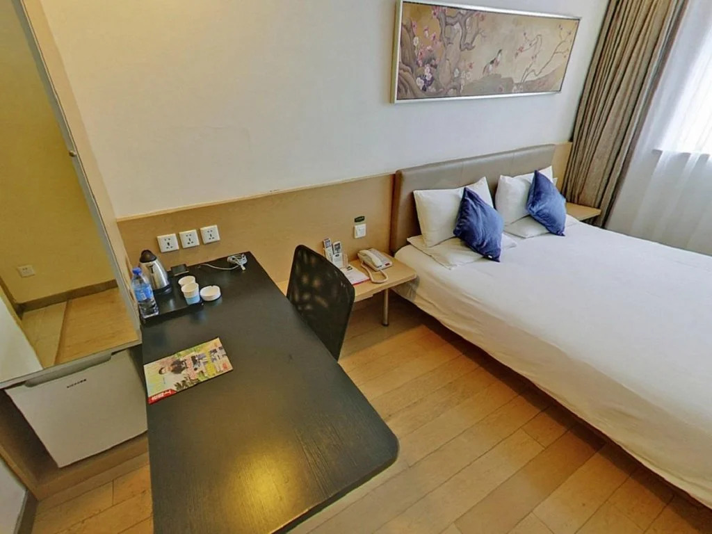 Hanting Hotel Shanghai West Nanjing Road Branch