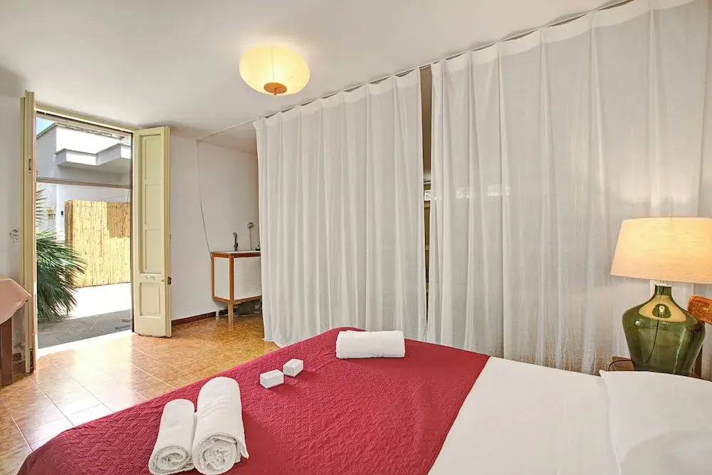 Villa Carolina spacious with garden