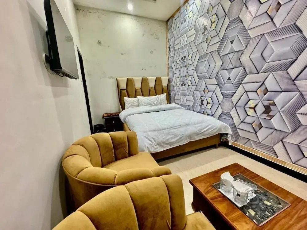 Millat Hotel G9-1