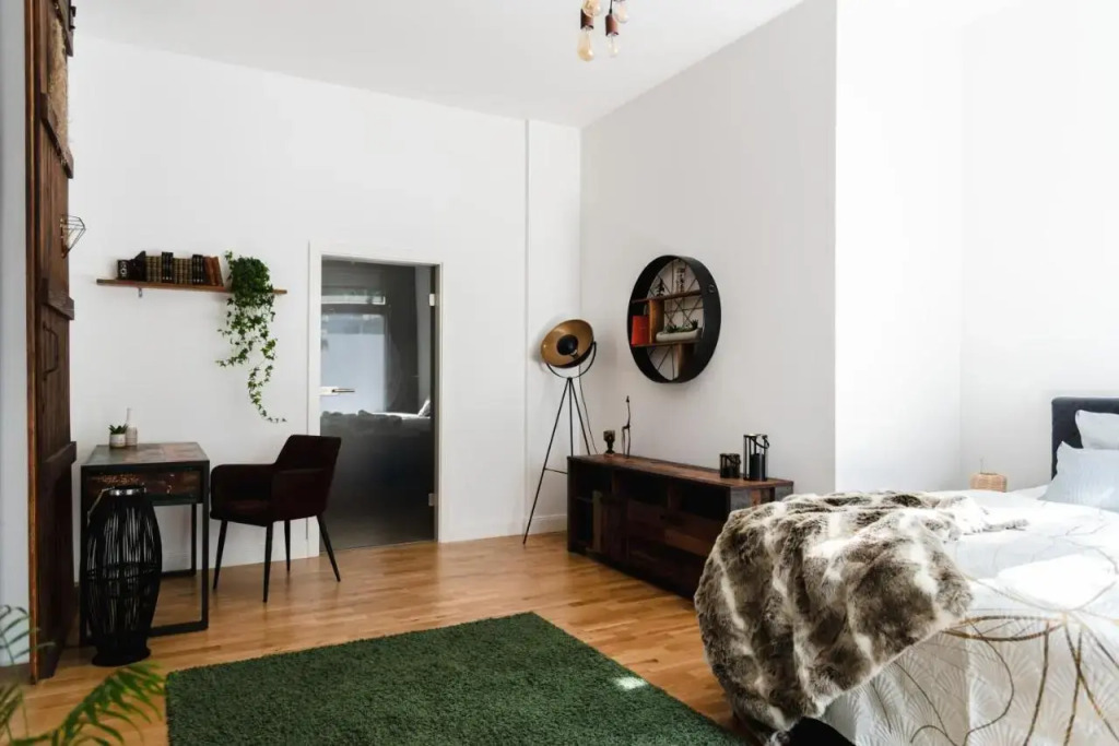 90sqm 2br Design Gem - Outdoor Terrace