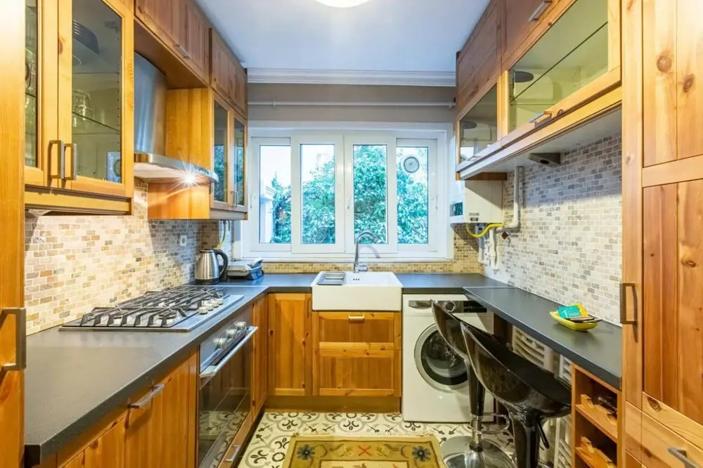 Cozy Flat With Dreamy Bosphorus View in Beyoglu