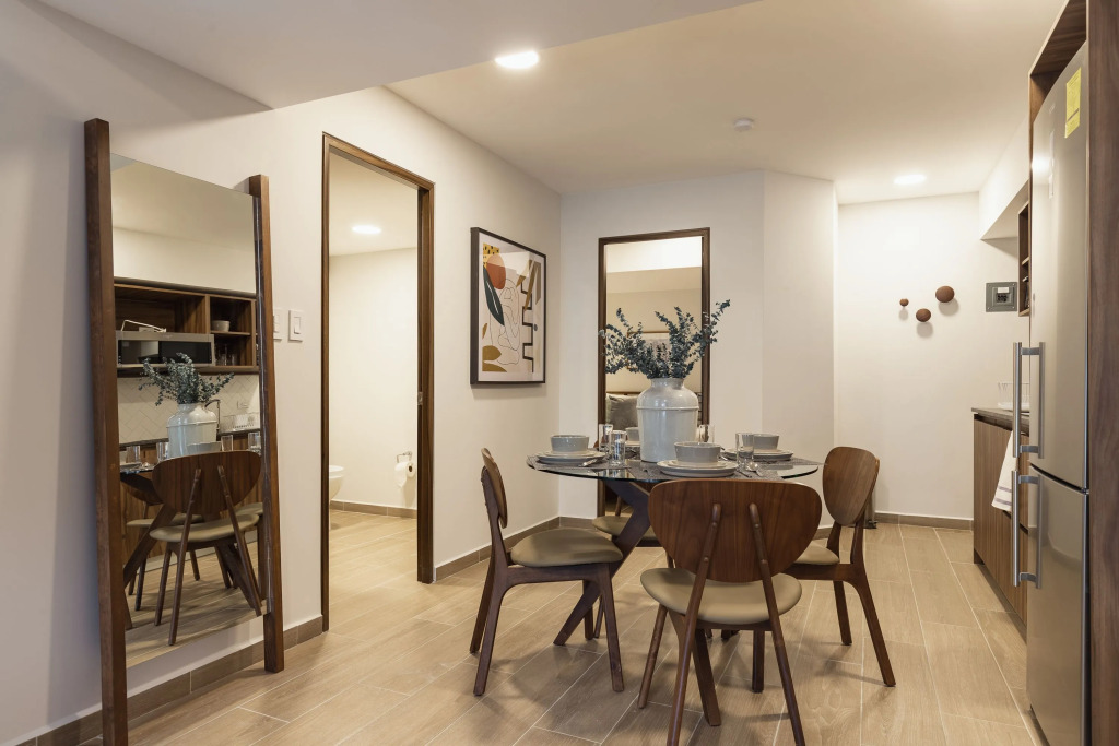 Casai Roma 2 BR Modern Oasis