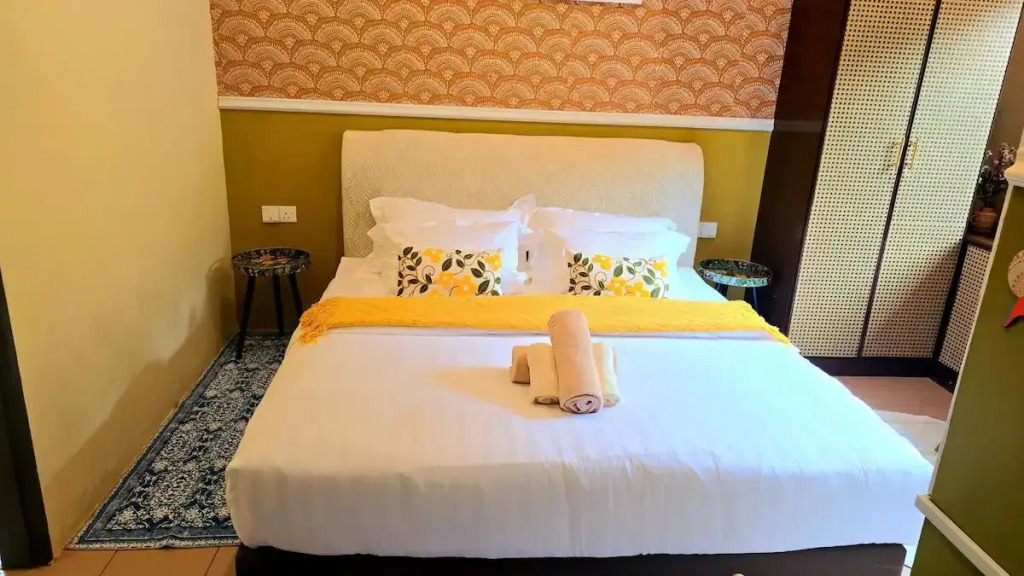 KRS Pines GuestHouse