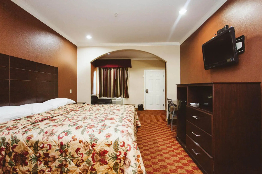 Palace Inn - Baytown I-10