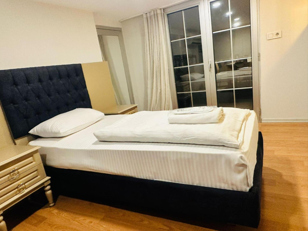 Hotel Next2