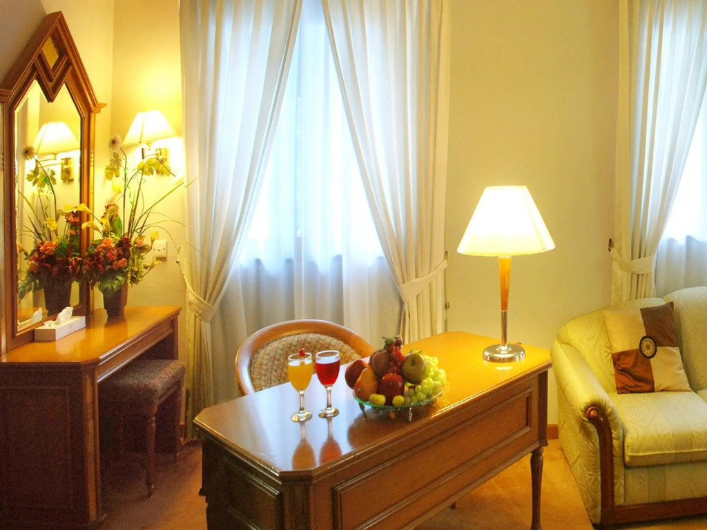 Royal Denai Hotel