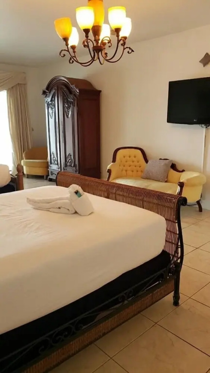 Beautiful Ocean Side Studio With Kitchenette, 10 min From South Beach