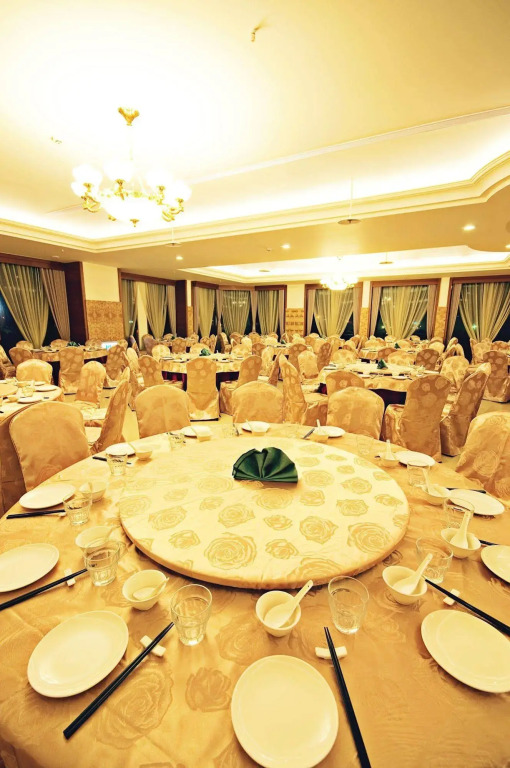 Yaling Hotel