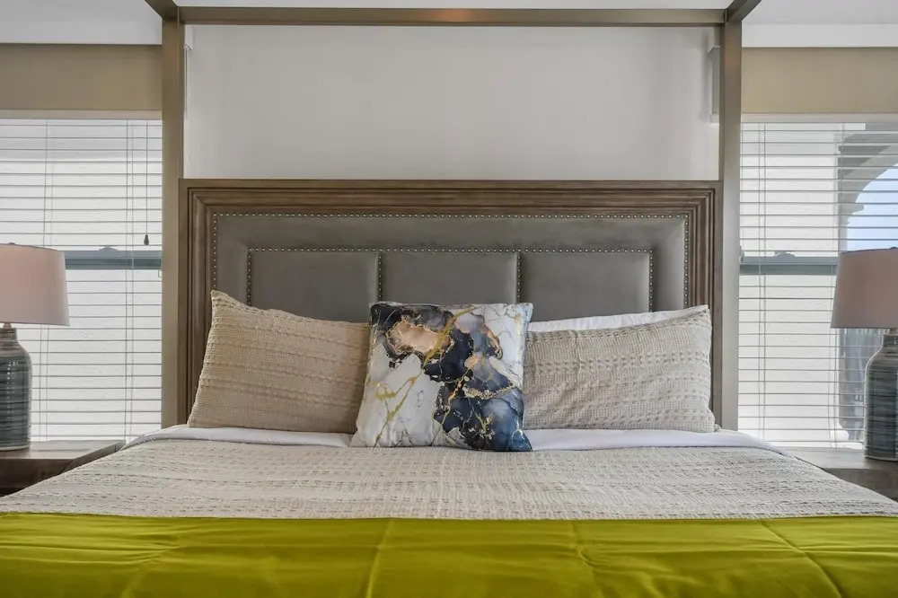 Refurbished Lux 6 Bed Golf Views At Reunion Resort By Shine Villas