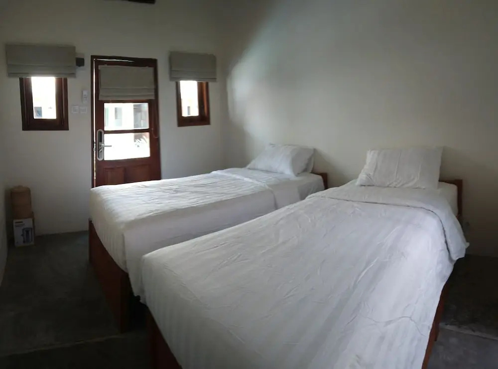 Roots Hotel Trawangan