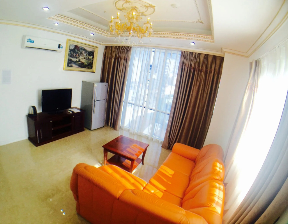 Happyland Hotel