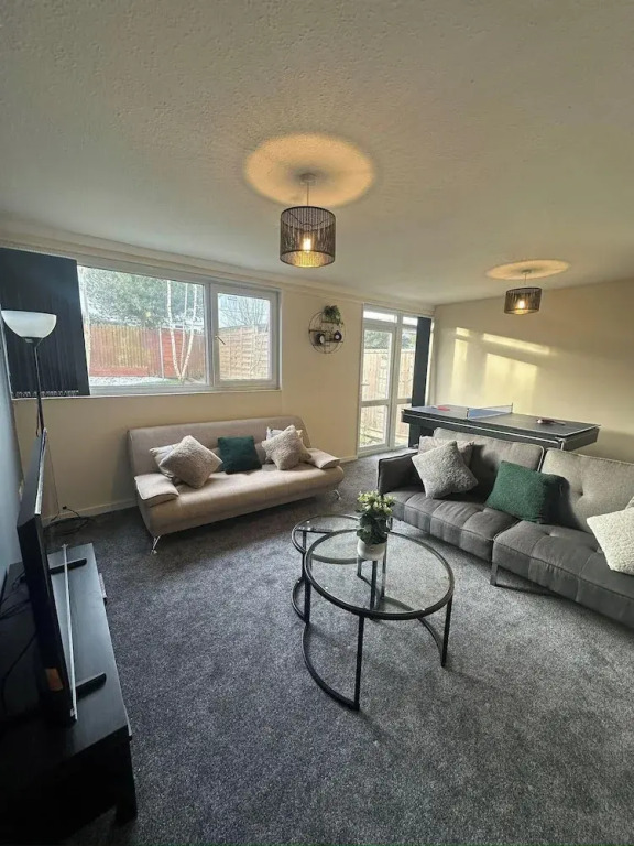 Sark Drive Serenity-cosy 3BR House in Birmingham