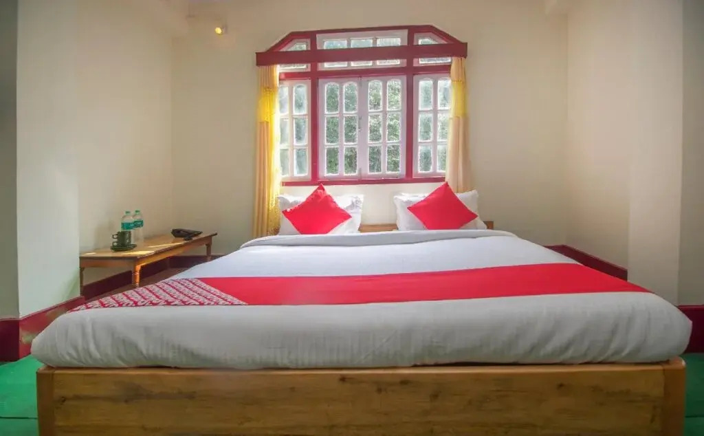 Aritar Lake Home Stay By OYO Rooms