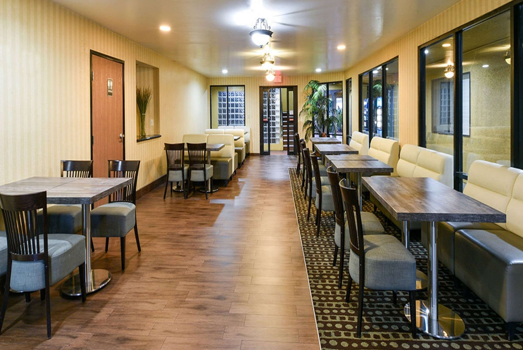 Travelodge by Wyndham Commerce Los Angeles Area