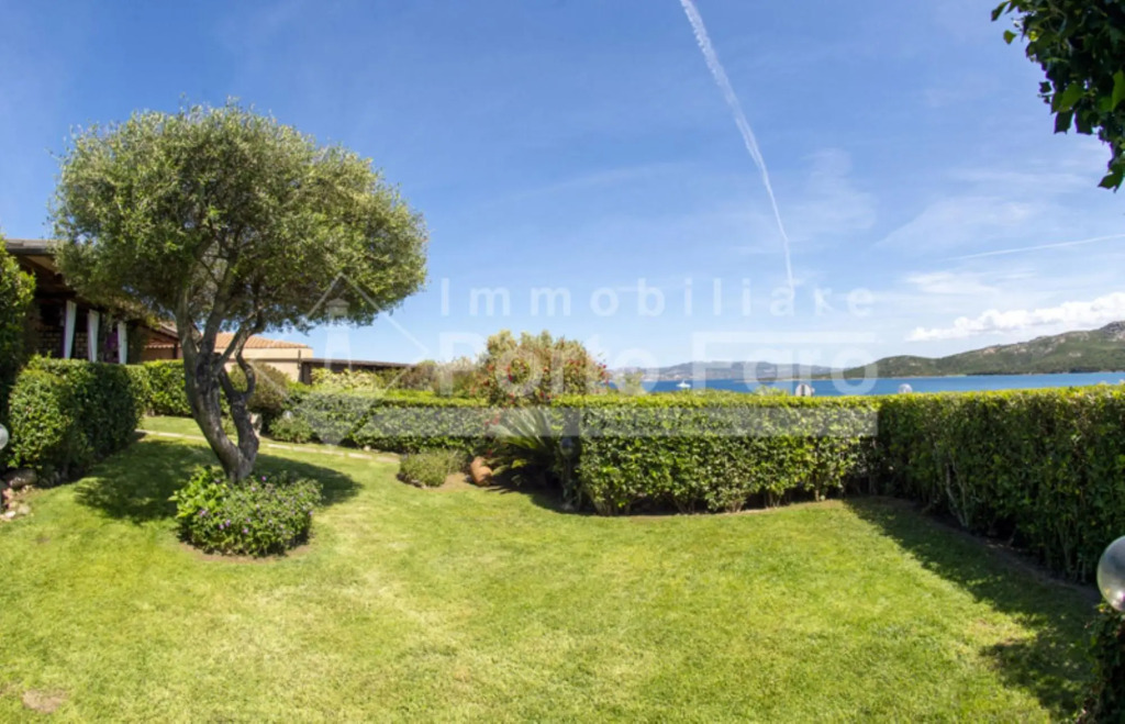 Apartment 2A - villa in the first row with sea view.-2A PORTO MANNU