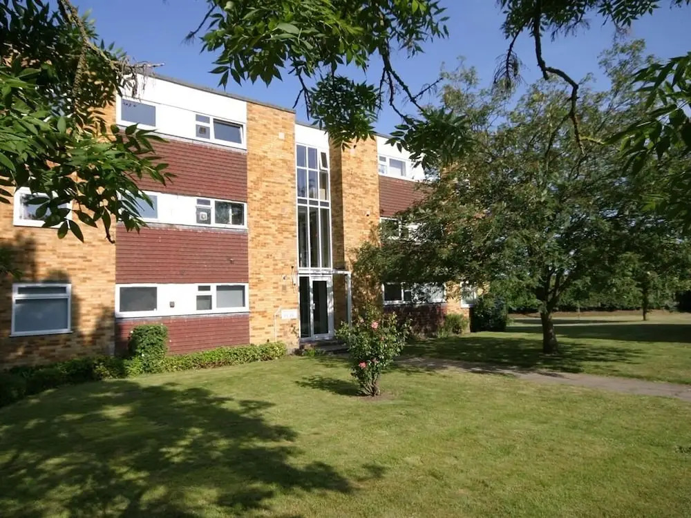 Bishop's Court Apartment