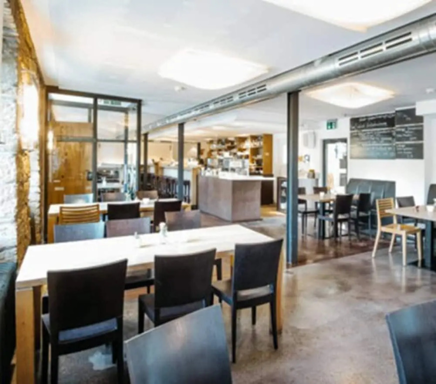 OX Hotel