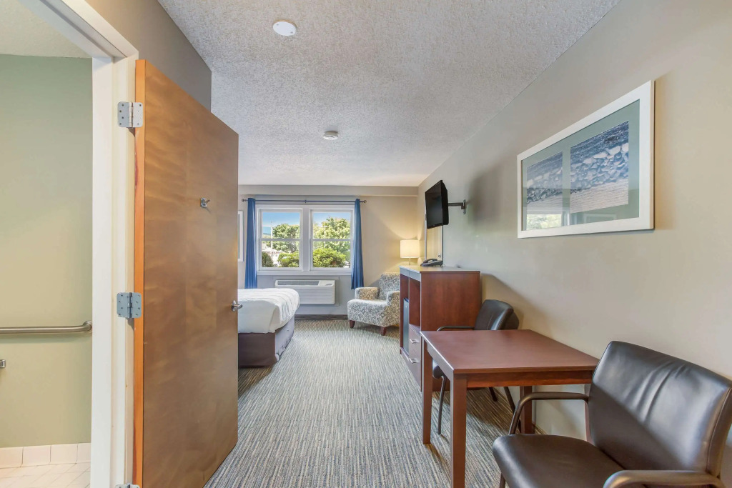 Quality Inn & Suites Gorham White Mountains
