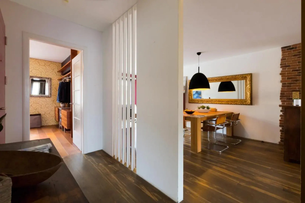 Special Retreat Apartment & Home-Office & Workplace