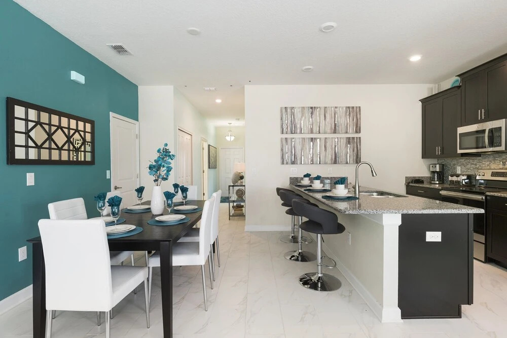 Tr_533r Champions Serenity 5 Bedroom Townhouse