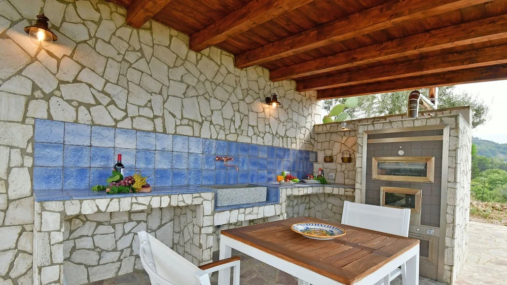 Villa Il Basto 8 by Massimo Villas