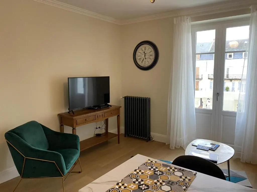 Appartement Vichy, 2 pièces, 2 personnes - FR-1-489-364