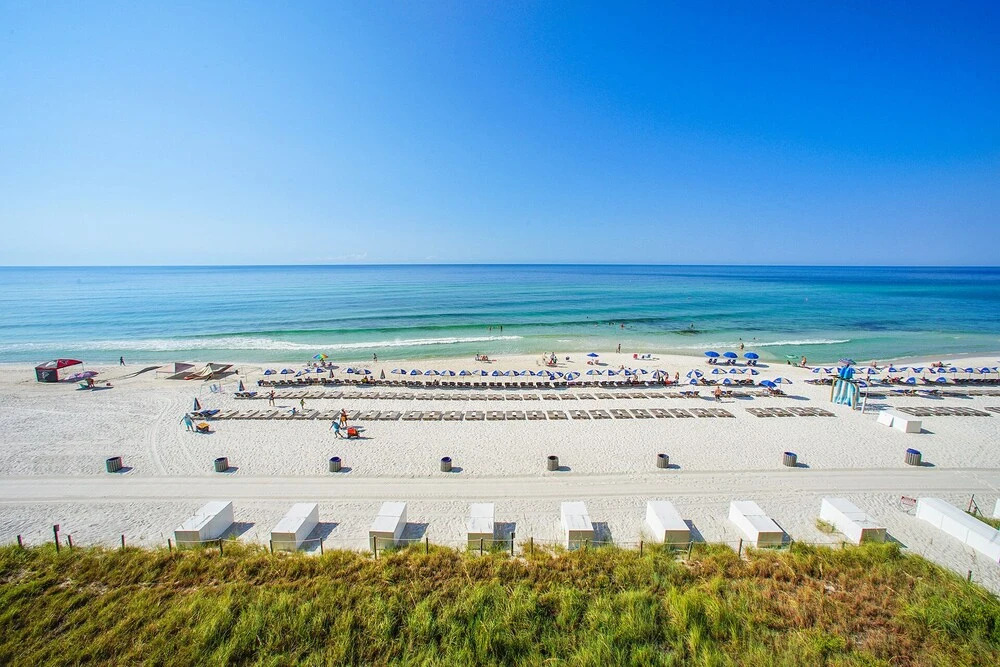 Tidewater 313 213334 by RedAwning