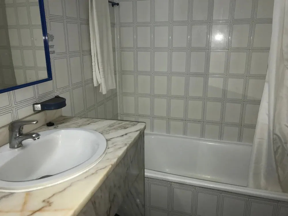 Beautiful Apt II by Rental4all