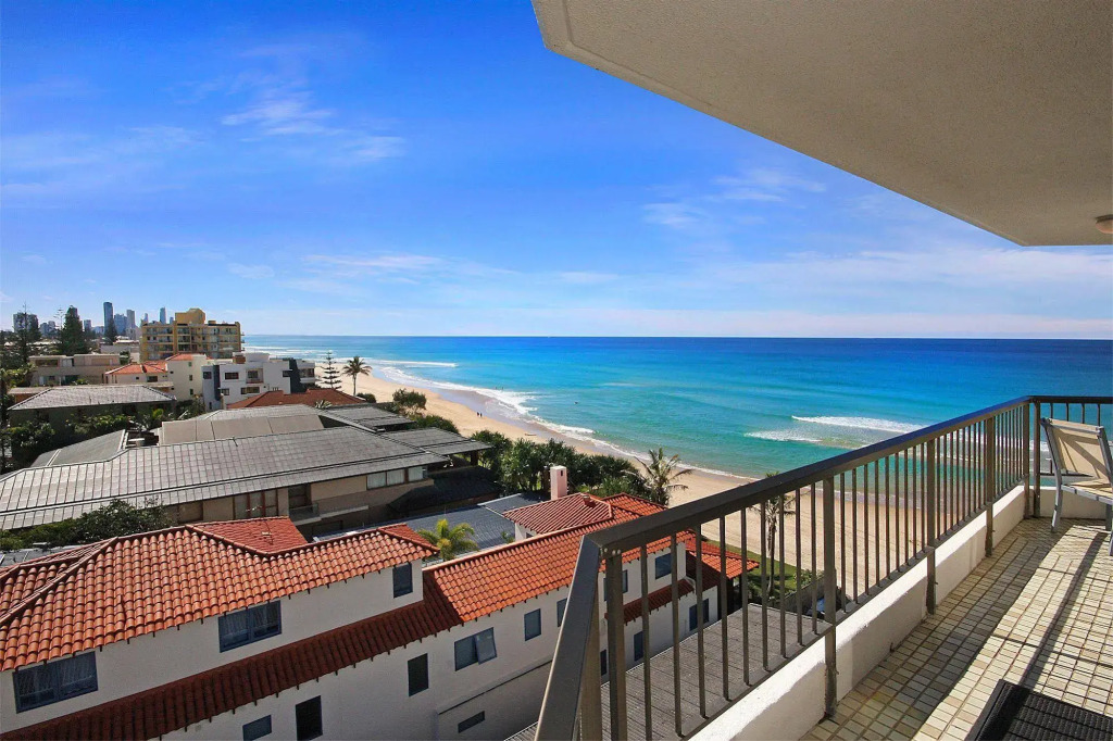 Spindrift on the Beach - Absolute Beachfront