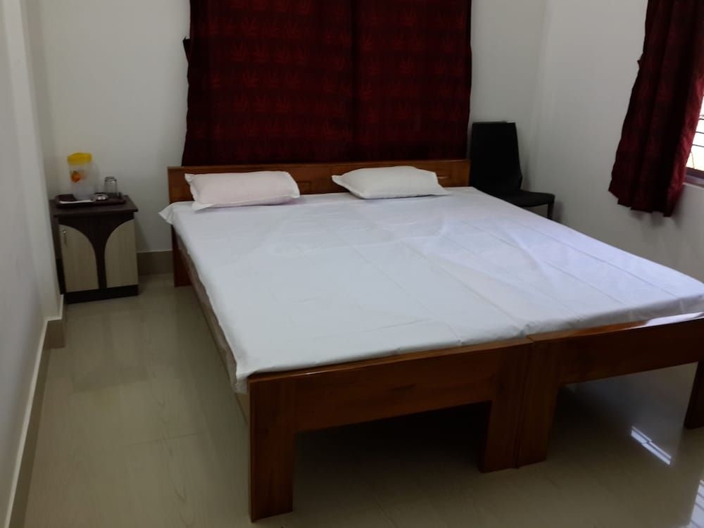 Lodge Lipika