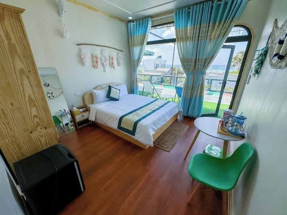 Hoa Nắng Homestay - Đảo Phú Qúy
